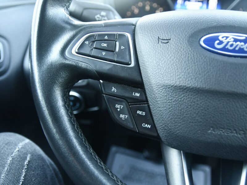Ford Focus 1.5dci DUDKI11 Klimatyzacja,Navi,Parktronic,Tempomat,Serwis.OKAZJA Mk3 (2010-2018)
