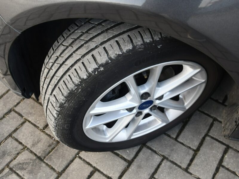 Ford Focus 1.5dci DUDKI11 Klimatyzacja,Navi,Parktronic,Tempomat,Serwis.OKAZJA Mk3 (2010-2018)