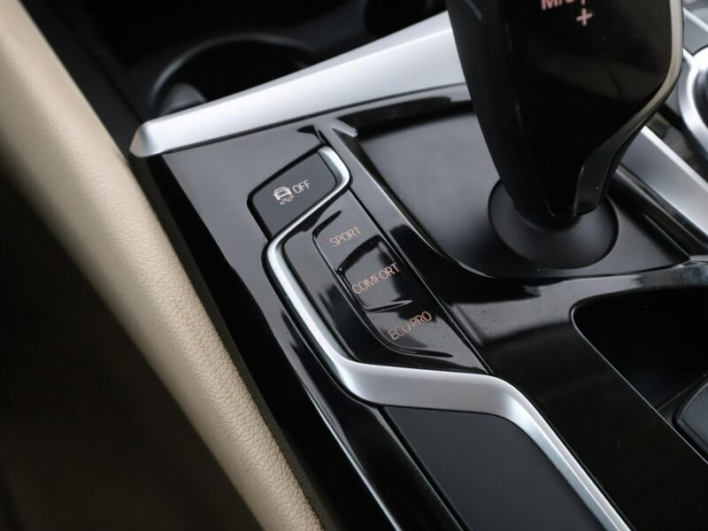 BMW 520 20d Automat Klimatronik Navi Tempomat Beżowa Skóra ElFotele Kamera PDC G30/G31 (2017-2023)
