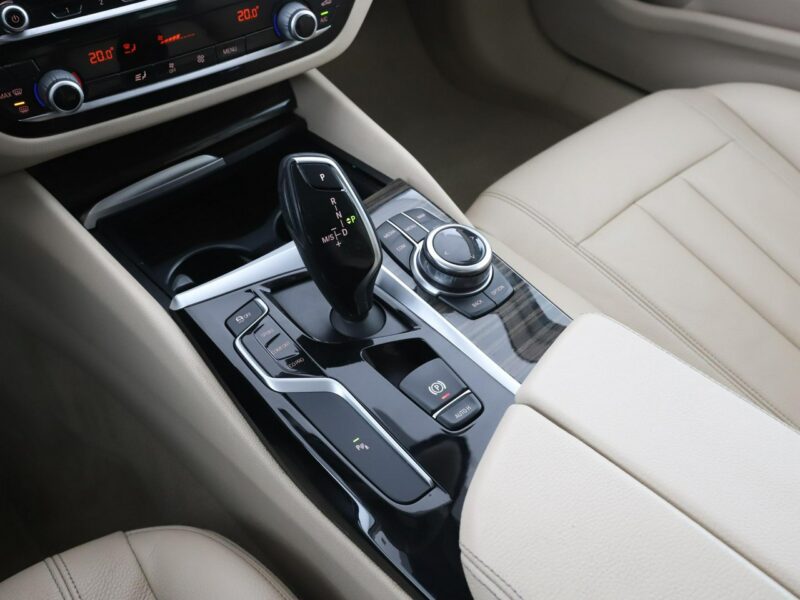 BMW 520 20d Automat Klimatronik Navi Tempomat Beżowa Skóra ElFotele Kamera PDC G30/G31 (2017-2023)