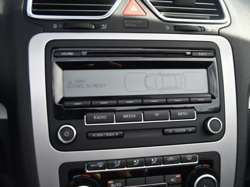 Volkswagen Eos 1.4Turbo DUDKI11 Cabrio,Serwis,Parktronic.Tempomat.podg.Fotele.