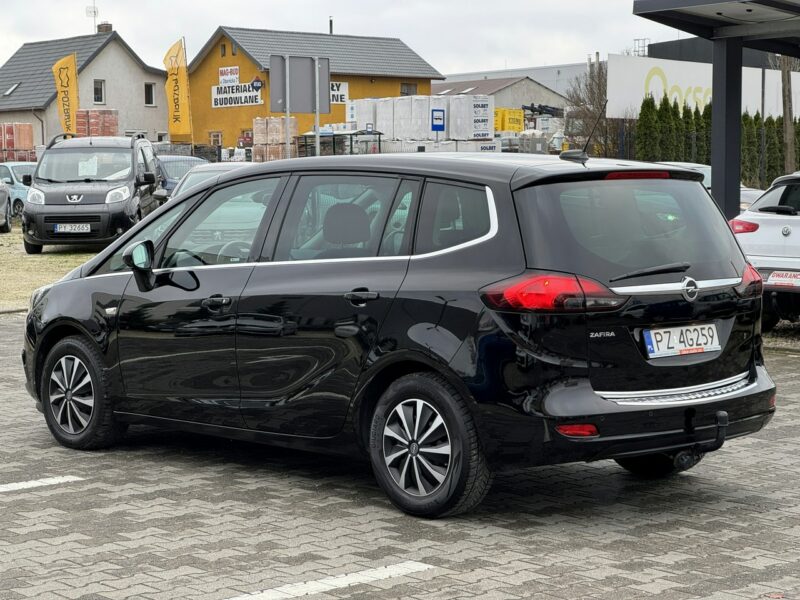 Opel Zafira *Bezwypadkowy*Panorama-Dach*7-OSOBOWY*Roczna Gwarancja Techniczna* C (2011-)