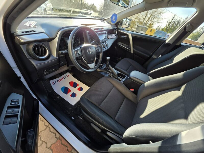 Toyota RAV-4 Gwarancja BEZWYPADKOWE 4x4 Serwis ASO TOYOTA Salon Polska V (2018)