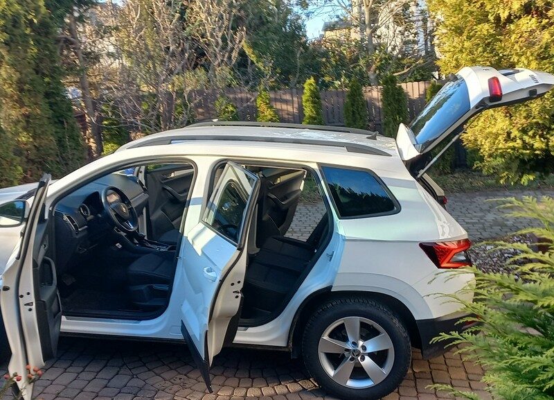 Škoda Karoq 4x4 DSG 2.0Tdi 190KM F.VAT 23% Salon PL 63 tys netto Serwisy ASO