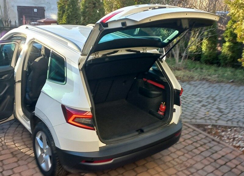 Škoda Karoq 4x4 DSG 2.0Tdi 190KM F.VAT 23% Salon PL 63 tys netto Serwisy ASO