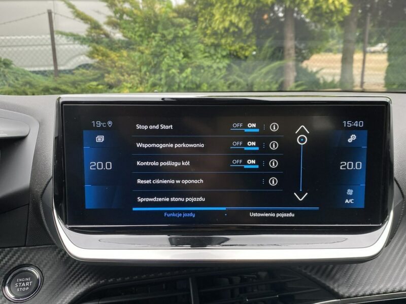 Peugeot 2008 Road Trip , Allure, Full LED,Virtual,Kamera,Navi II (2019-)