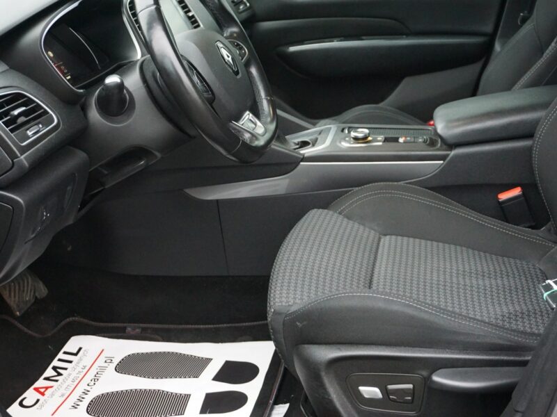 Renault Talisman z automatyczną skrzynią biegów, polski salon, rok gwarancji, I (2015-)