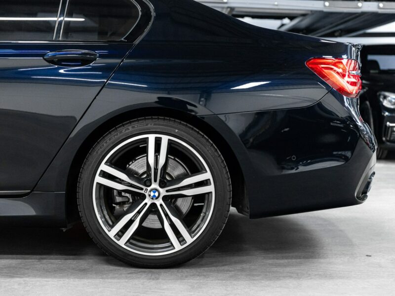 BMW 740 xDrive 320KM M-Sport. 22 000 km! Masaże. Skrętna oś. ACC. G12 (2015-...)