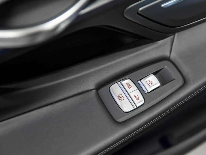BMW 740 xDrive 320KM M-Sport. 22 000 km! Masaże. Skrętna oś. ACC. G12 (2015-...)