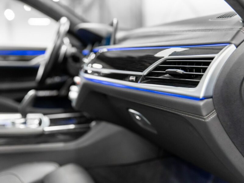 BMW 740 xDrive 320KM M-Sport. 22 000 km! Masaże. Skrętna oś. ACC. G12 (2015-...)