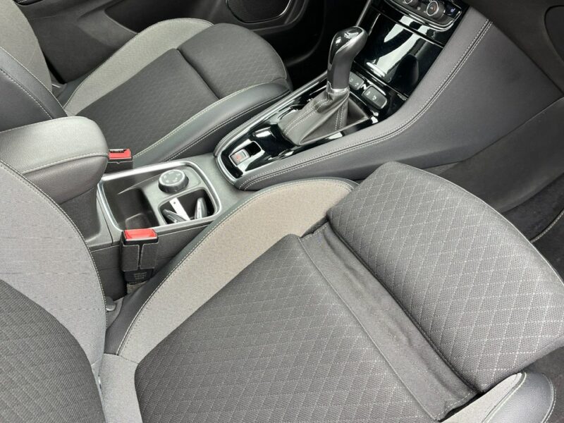 Opel Grandland X 2.0 Diesel Moc 177KM Automat LED Navi