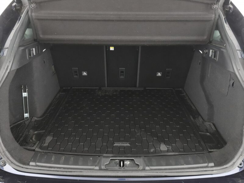 Jaguar F-PACE 20d Automat AWD Portfolio Panorama Tempomat Skóra Bi-Xenon Kamera PDC