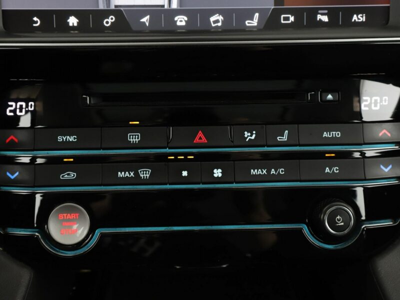 Jaguar F-PACE 20d Automat AWD Portfolio Panorama Tempomat Skóra Bi-Xenon Kamera PDC