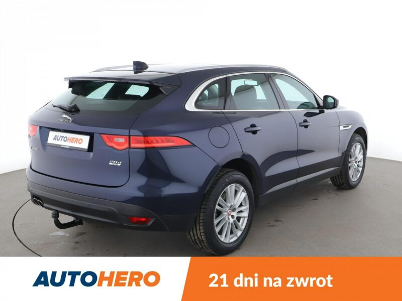 Jaguar F-PACE 20d Automat AWD Portfolio Panorama Tempomat Skóra Bi-Xenon Kamera PDC