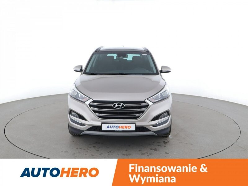 Hyundai Tucson automat panorama navi kamera grzane fotele LED Bluetooth III (2015-2020)