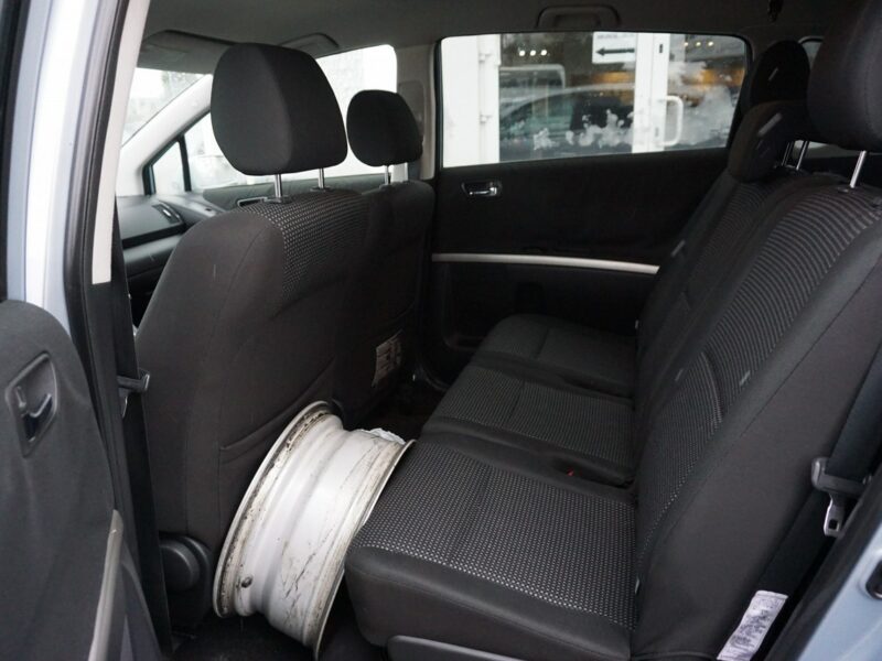 Toyota Corolla Verso III (2004-2009)