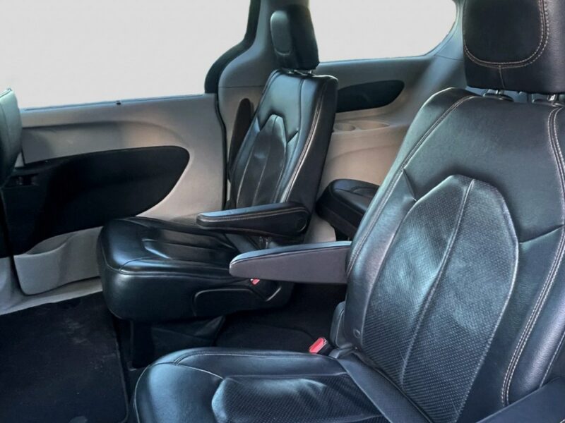 Chrysler Pacifica 3.6Pentastar 286KM 7os LPG KameraCof NaviAndroid