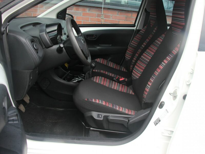 Citroen C1 Klimatronik*Grzane Fotele*Komp*Esp*Led*Bluetooth*1 wł*Gwar VGS !!! II (2014-)