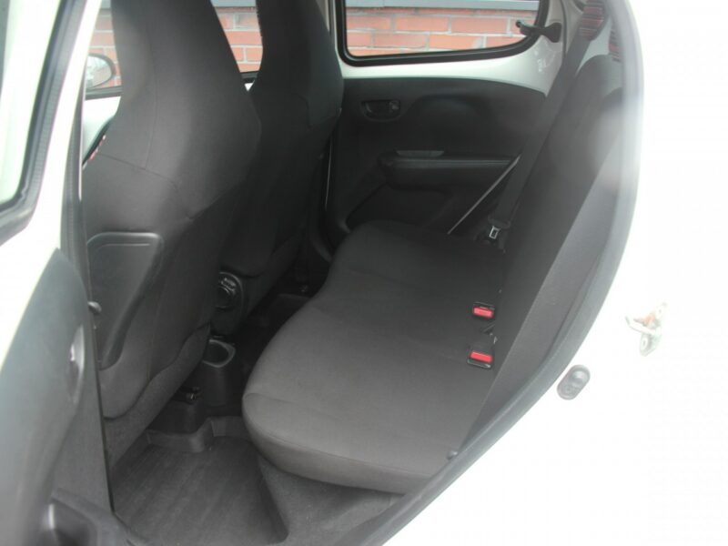 Citroen C1 Klimatronik*Grzane Fotele*Komp*Esp*Led*Bluetooth*1 wł*Gwar VGS !!! II (2014-)