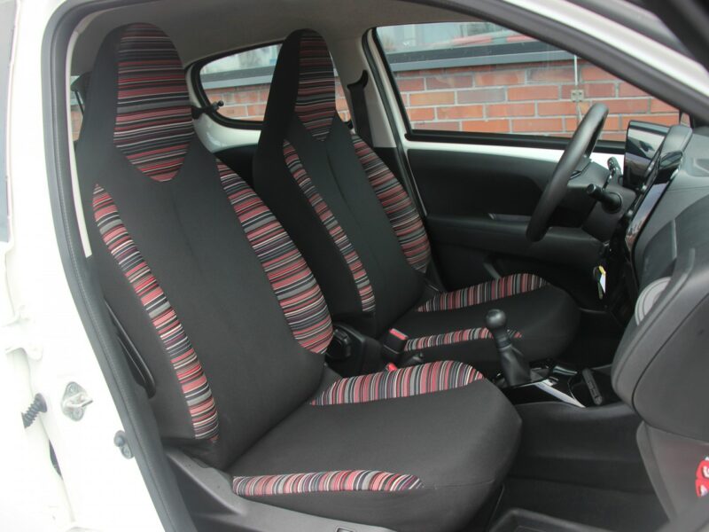 Citroen C1 Klimatronik*Grzane Fotele*Komp*Esp*Led*Bluetooth*1 wł*Gwar VGS !!! II (2014-)
