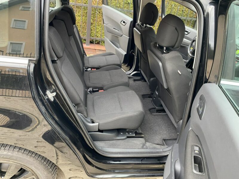 Peugeot 5008 Benzyna, hak, opony wielosezonowe, 5 miejsc, tempomat, isofix,czujniki I (2009-2017)