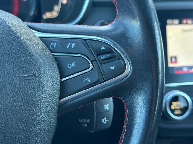 Renault Kadjar Faktura VAT 23% Renault Kadjar 1.3 TCE BLACK EDITION