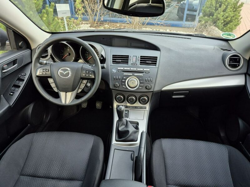 Mazda 3 GWARANCJA * 2.0 * nawigacja * alu 17 cali * serwis * zadbana * wawa II (2009-2013)