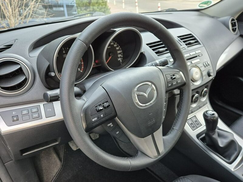 Mazda 3 GWARANCJA * 2.0 * nawigacja * alu 17 cali * serwis * zadbana * wawa II (2009-2013)