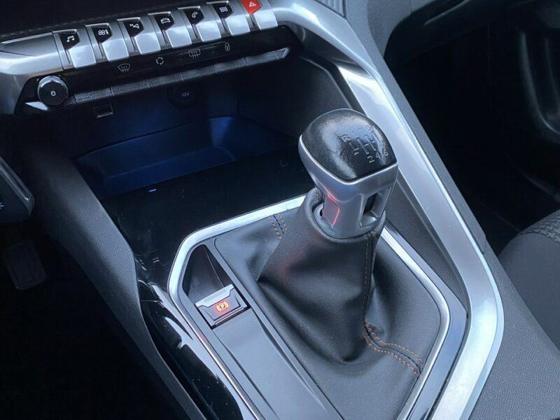 Peugeot 3008 Niski Przebieg, Navi, Tempomat, Gwarancja! II (2016-)