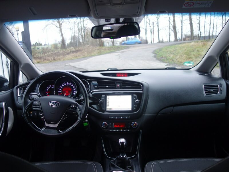Kia Cee'd Kia Ceed 2018 1.6 benzyna 135km navi kamera przebieg 83tys III (2018-)