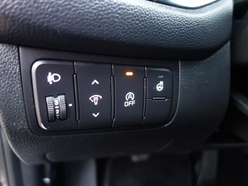 Kia Cee'd Kia Ceed 2018 1.6 benzyna 135km navi kamera przebieg 83tys III (2018-)