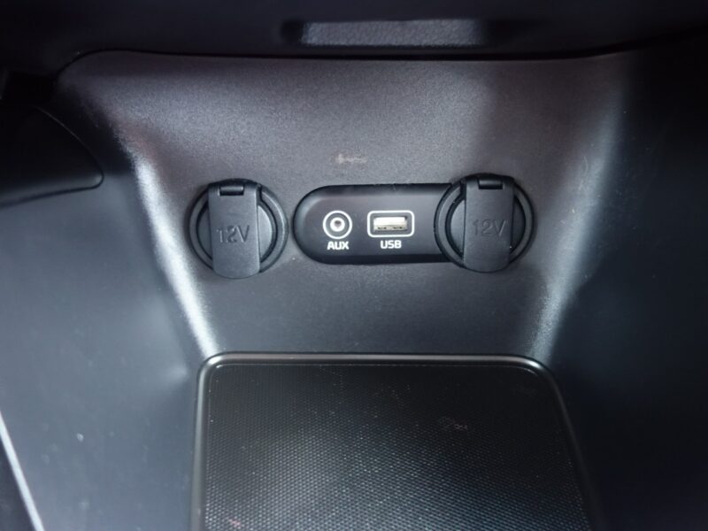 Kia Cee'd Kia Ceed 2018 1.6 benzyna 135km navi kamera przebieg 83tys III (2018-)