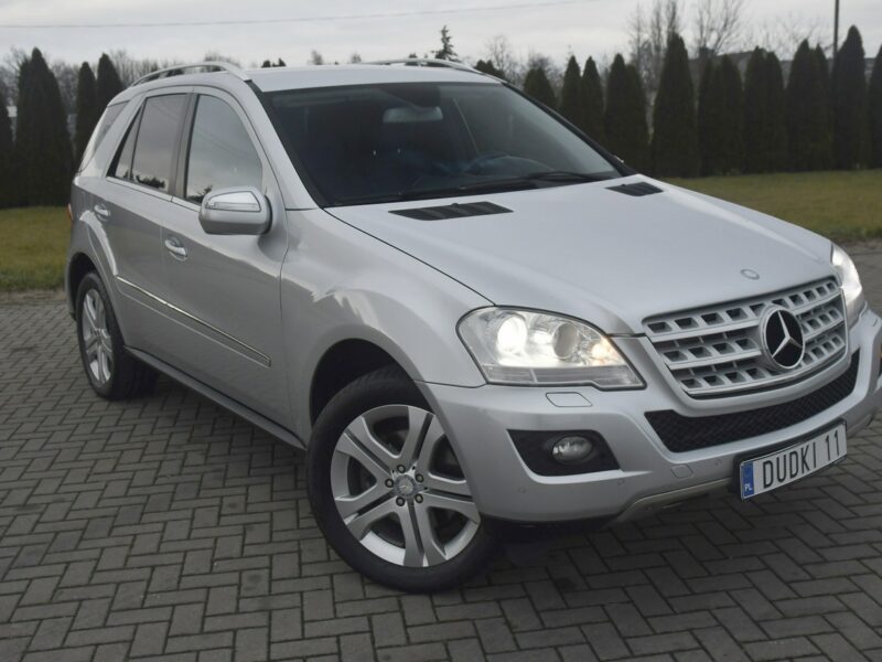 Mercedes ML 320 3,0cdi Automat,Alcantara,Navi,Podg.Fot.Klimatr 2 str.Xenony W164 (2005-)