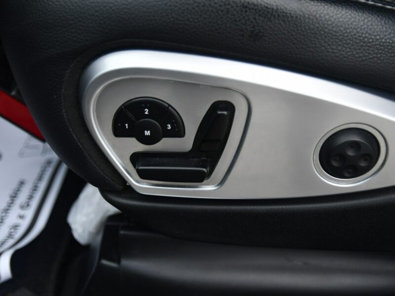 Mercedes ML 320 3,0cdi Automat,Alcantara,Navi,Podg.Fot.Klimatr 2 str.Xenony W164 (2005-)