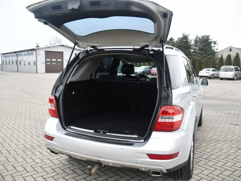 Mercedes ML 320 3,0cdi Automat,Alcantara,Navi,Podg.Fot.Klimatr 2 str.Xenony W164 (2005-)