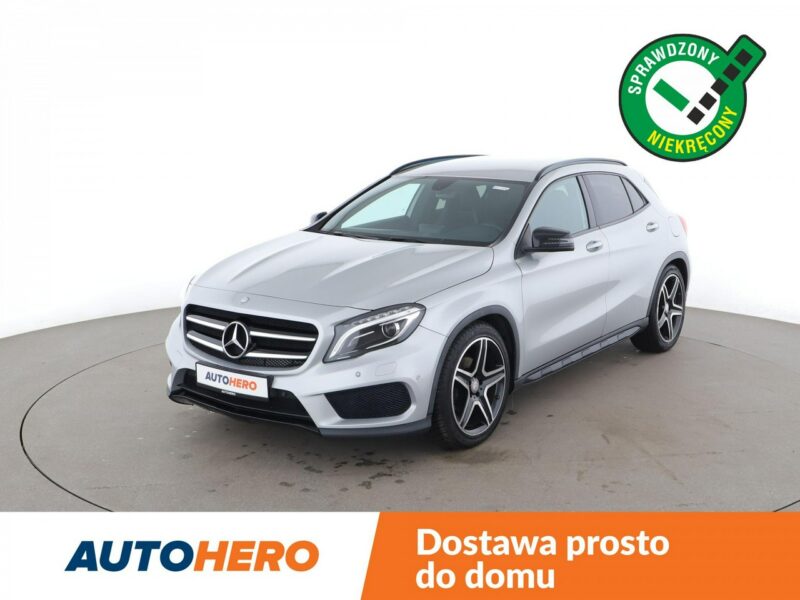 Mercedes GLA 200 AMG Line, Bi-Xenon, Navi, sportowe fotele, podgrzewane fotele, Buetoot