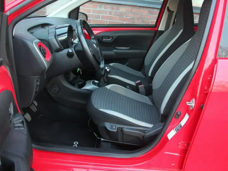 Toyota Aygo Navi*Klima*GrzFot*Kamera*PanelDotyk*Esp*Led*BT*Alu15*Android*Gwar VGS II (2014-)