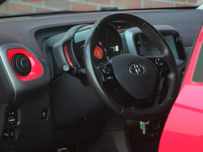 Toyota Aygo Navi*Klima*GrzFot*Kamera*PanelDotyk*Esp*Led*BT*Alu15*Android*Gwar VGS II (2014-)