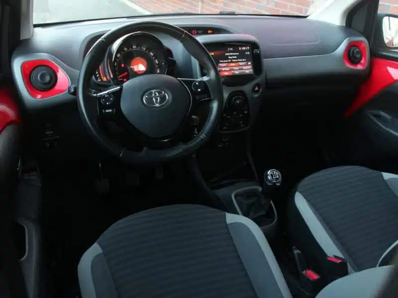 Toyota Aygo Navi*Klima*GrzFot*Kamera*PanelDotyk*Esp*Led*BT*Alu15*Android*Gwar VGS II (2014-)