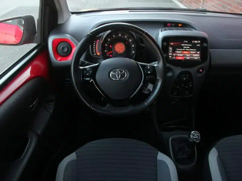 Toyota Aygo Navi*Klima*GrzFot*Kamera*PanelDotyk*Esp*Led*BT*Alu15*Android*Gwar VGS II (2014-)
