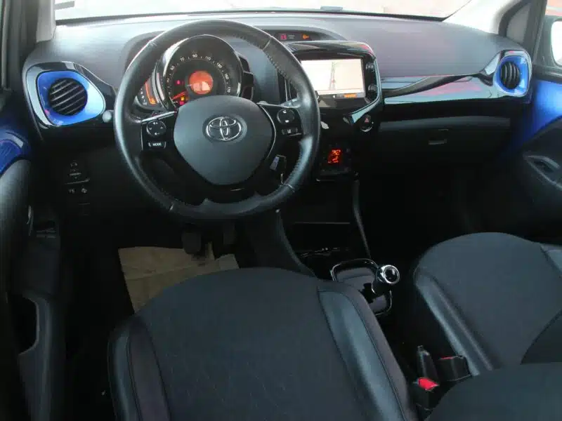 Toyota Aygo Automat*Navi*Radar*AsysToru*Klimatr*Kamera*Led*Alu*GrzFot*Gwar VGS!!! II (2014-)