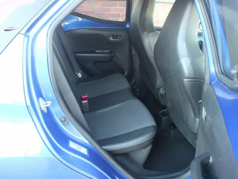 Toyota Aygo Automat*Navi*Radar*AsysToru*Klimatr*Kamera*Led*Alu*GrzFot*Gwar VGS!!! II (2014-)