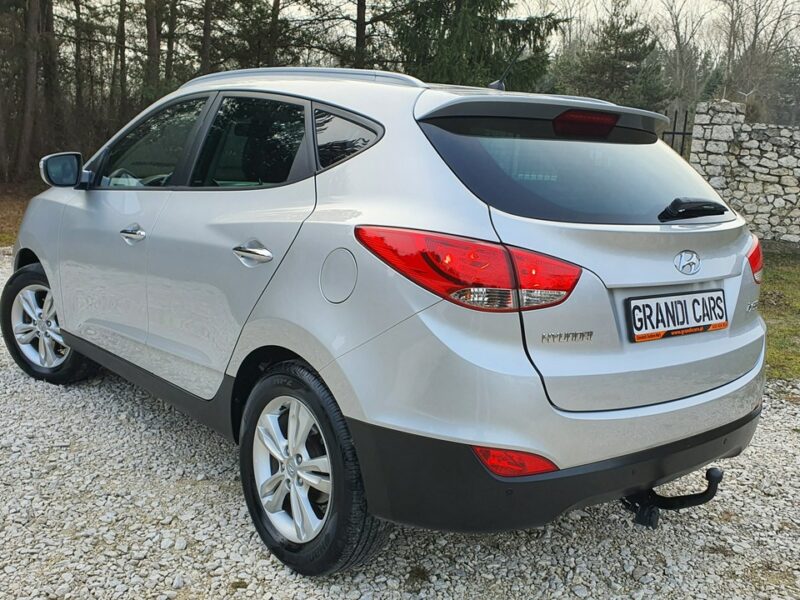 Hyundai ix35 2.0i 163KM # Climatronic # Parktronic # PółSkóra # Serwis do Końca !