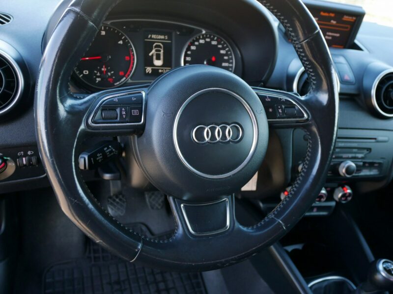 Audi A1 1.6TDI 90KM [Eu5] 3D -Bardzo zadbany -Zobacz 8X (2010-)