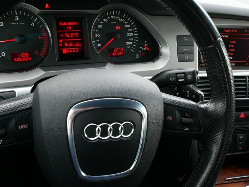Audi A6 3.0TDI V6 233KM 4x4 Quattro Sedan Automat -Krajowy -2gi Właściciel C6 (2004-2011)