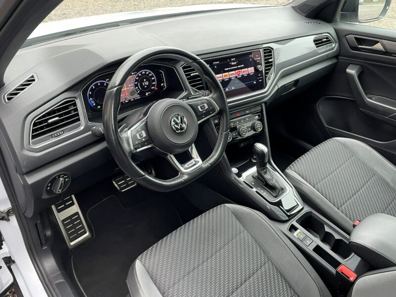 Volkswagen T-Roc R-Line,LED, Klima, Navi, Akt. Temp, Asystenci, CarPlay, Kamera Cofania