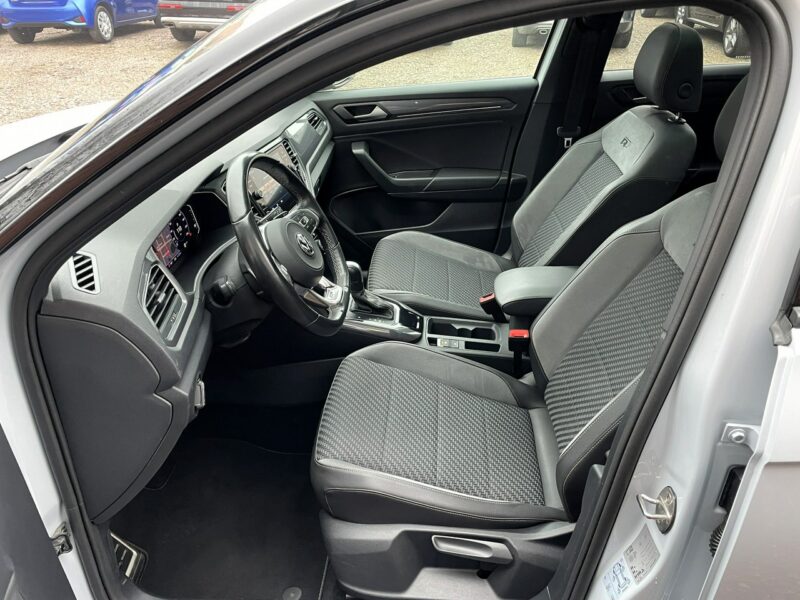 Volkswagen T-Roc R-Line,LED, Klima, Navi, Akt. Temp, Asystenci, CarPlay, Kamera Cofania
