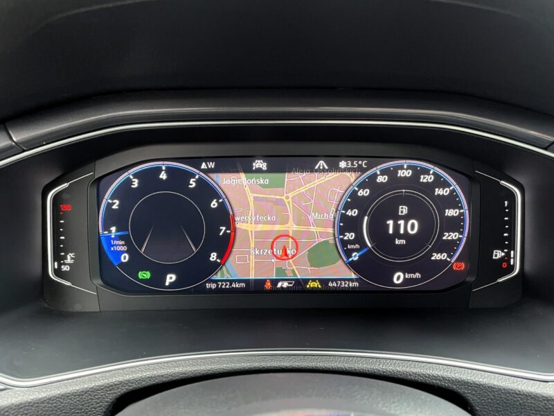 Volkswagen T-Roc R-Line,LED, Klima, Navi, Akt. Temp, Asystenci, CarPlay, Kamera Cofania