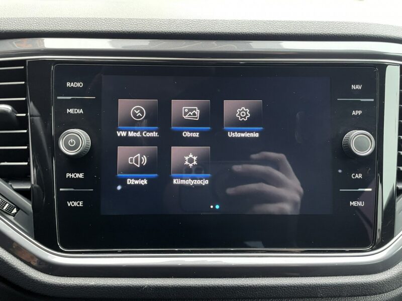 Volkswagen T-Roc R-Line,LED, Klima, Navi, Akt. Temp, Asystenci, CarPlay, Kamera Cofania
