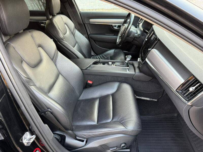 Volvo V90 Momentum 2.0 T 254KM Benzyna Aktywny Tempomat